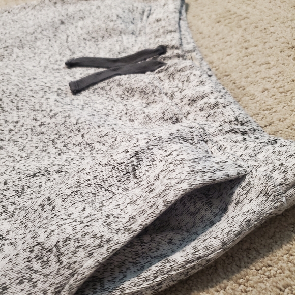 L.L. Bean Lounge Pants - Picture 3 of 7